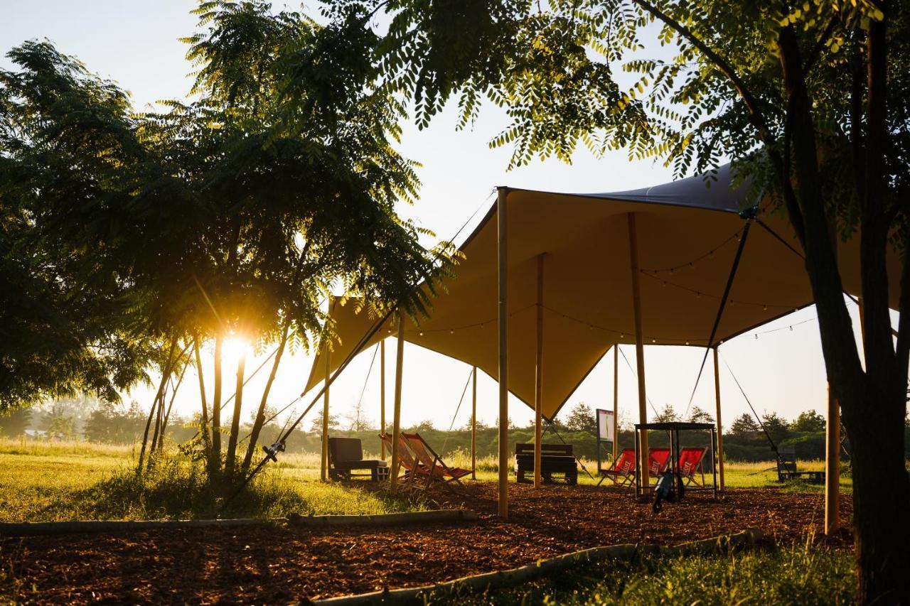 Camping @ Nogometni Golf Ljubljana Otel Dış mekan fotoğraf