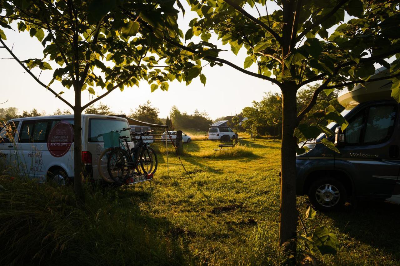 Camping @ Nogometni Golf Ljubljana Otel Dış mekan fotoğraf